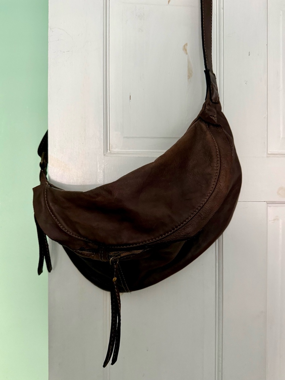 Classic Brown Leather Crossbody Sling Bag